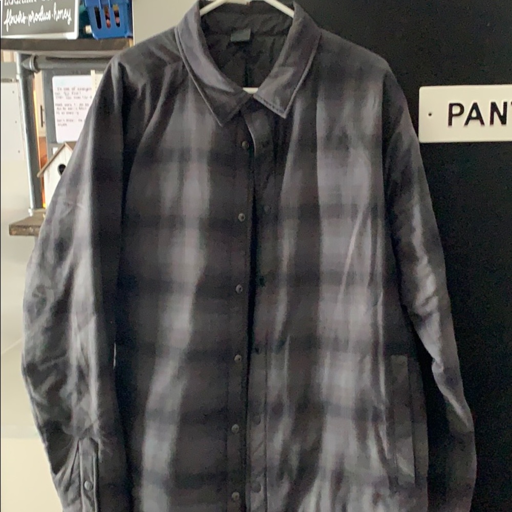 Size XL North Face Reversible Shirt Jacket!